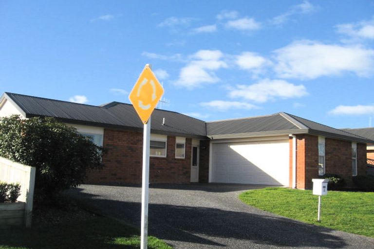 Photo of property in 39 Northmeadow Drive, Rototuna, Hamilton, 3210