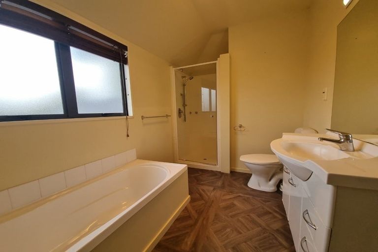 Photo of property in 1/102 Roberta Drive, Somerfield, Christchurch, 8024