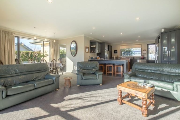 Photo of property in 35 Old Station Avenue, Wanaka, 9305
