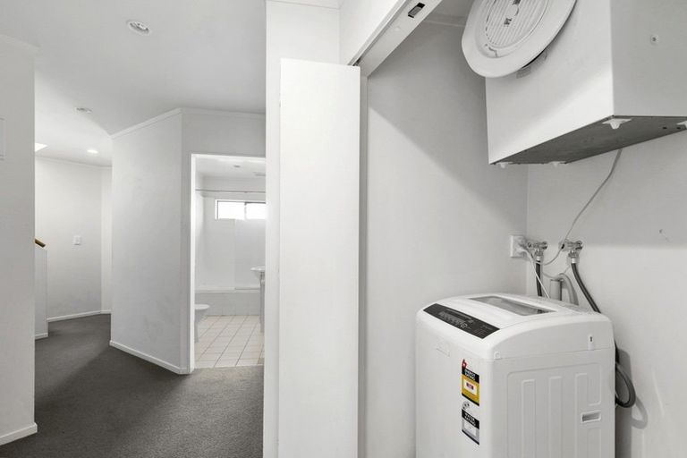 Photo of property in 4a Myrtle Crescent, Mount Cook, Wellington, 6021