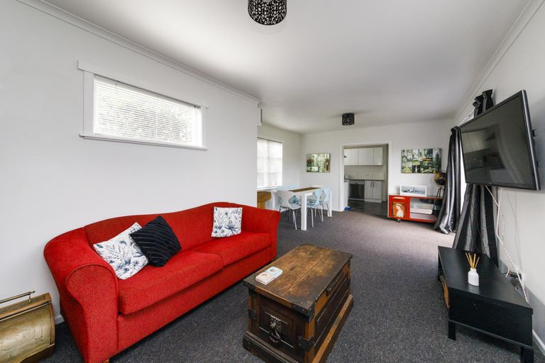 Photo of property in 15 Tyndall Street, Palmerston North, 4414