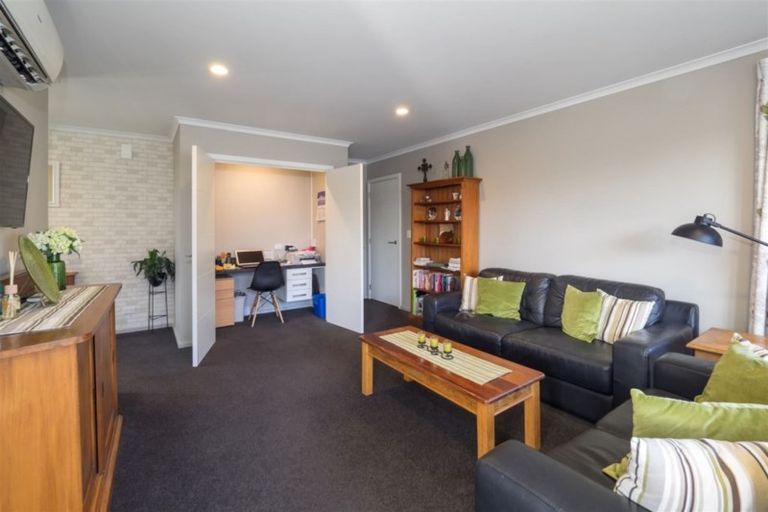 Photo of property in 16 Johnstone Street, Tinwald, Ashburton, 7700