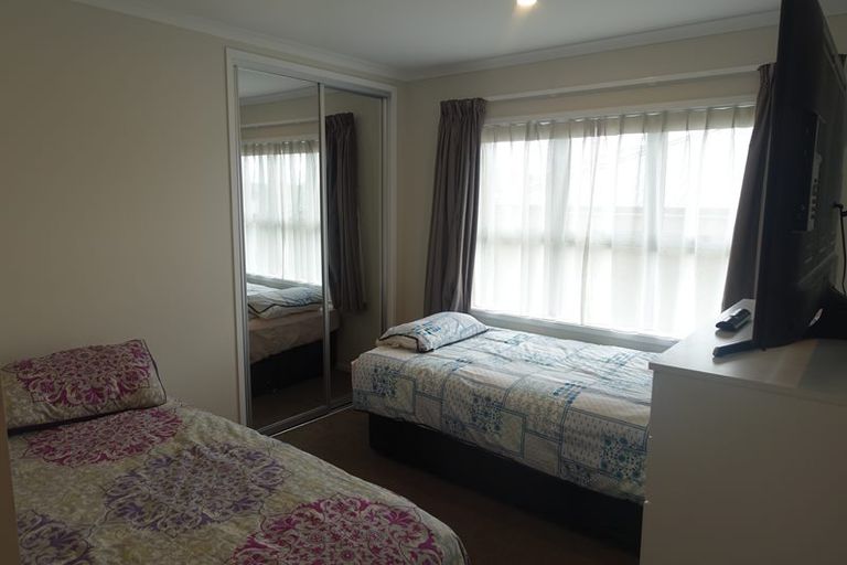 Photo of property in 140 Hillpark Drive, Pokeno, 2402