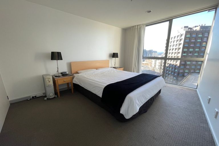 Photo of property in Terrace Heights Apartments, 2/163p The Terrace, Wellington Central, Wellington, 6011