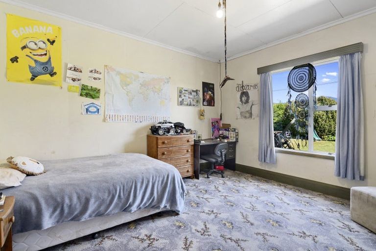 Photo of property in 176 Commercial Street, Takaka, 7110