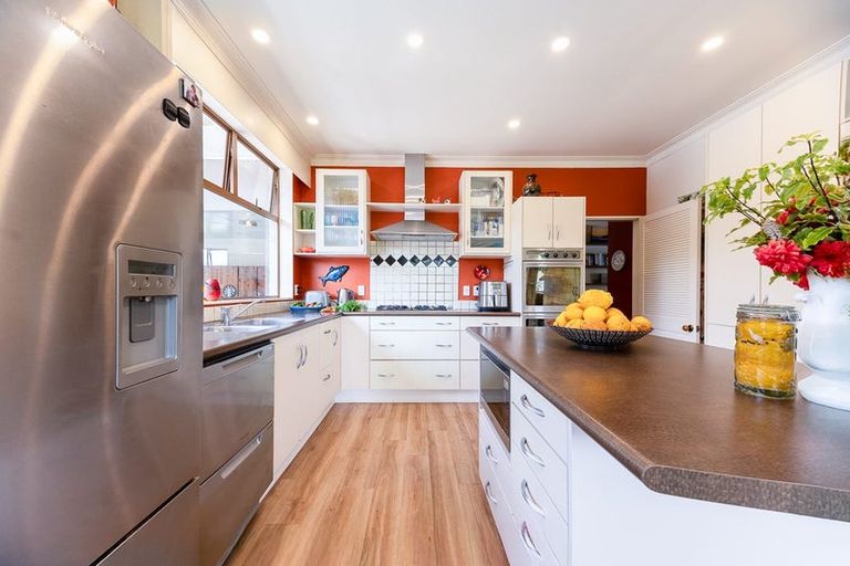 Photo of property in 46 North Manakau Road, Manakau, Levin, 5573