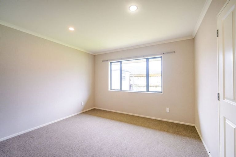 Photo of property in 2 Varsity Heights, Fitzherbert, Palmerston North, 4410