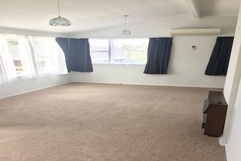 Photo of property in 12 Westwind Place, Feilding, 4702