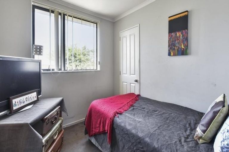 Photo of property in 9 Nykki Place, Papakura, 2110