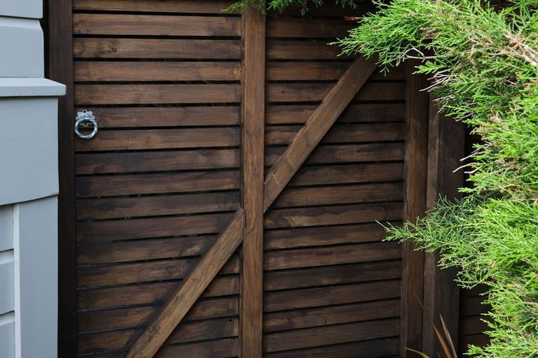 Photo of property in 175 Gladstone Road, Dalmore, Dunedin, 9010