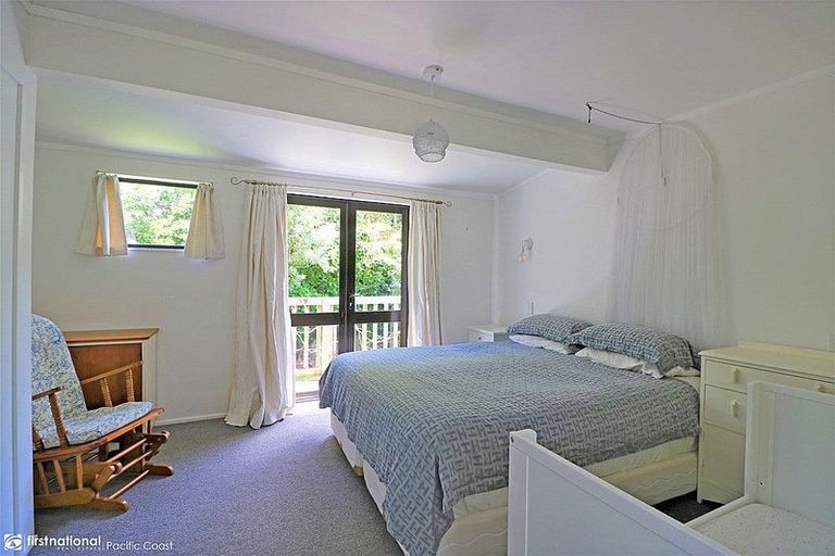 Photo of property in 10 Stingray Crescent, Whiritoa, Whangamata, 3691