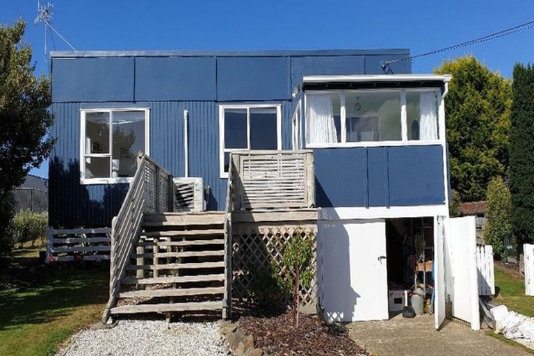 Photo of property in 9 Walker Street, Riverton/aparima, Riverton, 9822