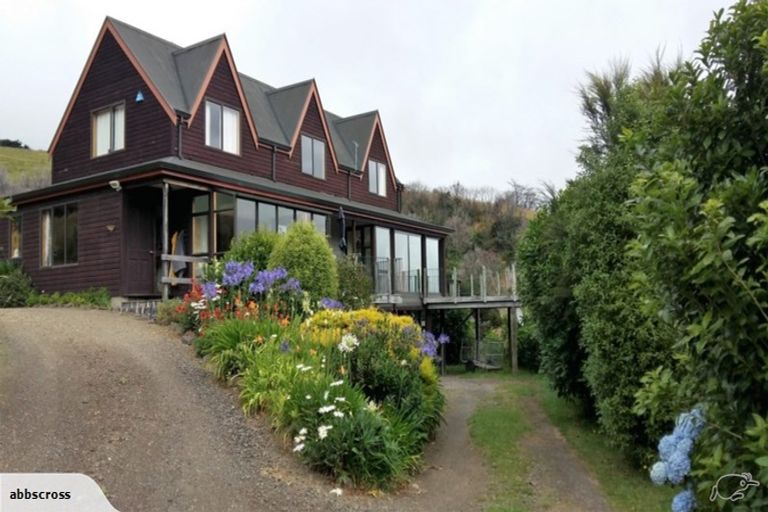 Photo of property in 459 Okuti Valley Road, Peraki, Little River, 7591