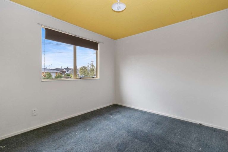 Photo of property in 1 Gazeley Avenue, Silverdale, Hamilton, 3216