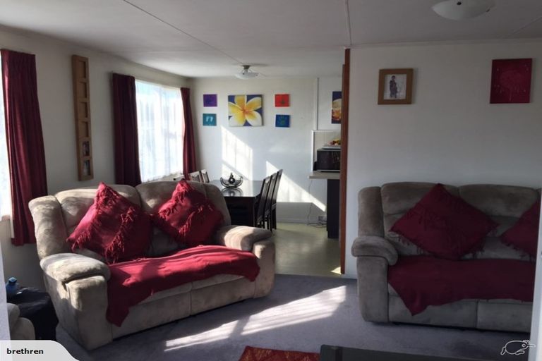 Photo of property in 2 Garnet Place, Pukehangi, Rotorua, 3015