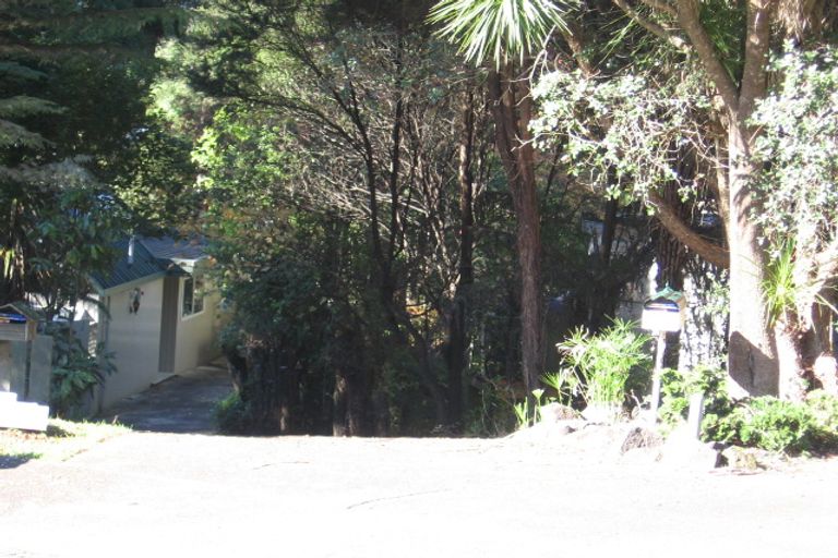 Photo of property in 17 Karapiti Place, Glen Eden, Auckland, 0602