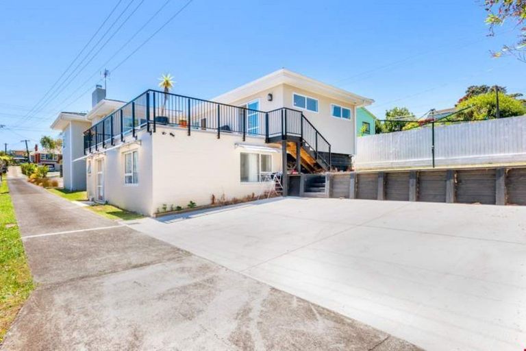 Photo of property in 47 Northboro Road, Belmont, Auckland, 0622