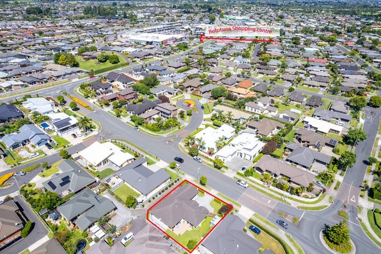 Photo of property in 16 Moonlight Drive, Rototuna North, Hamilton, 3210