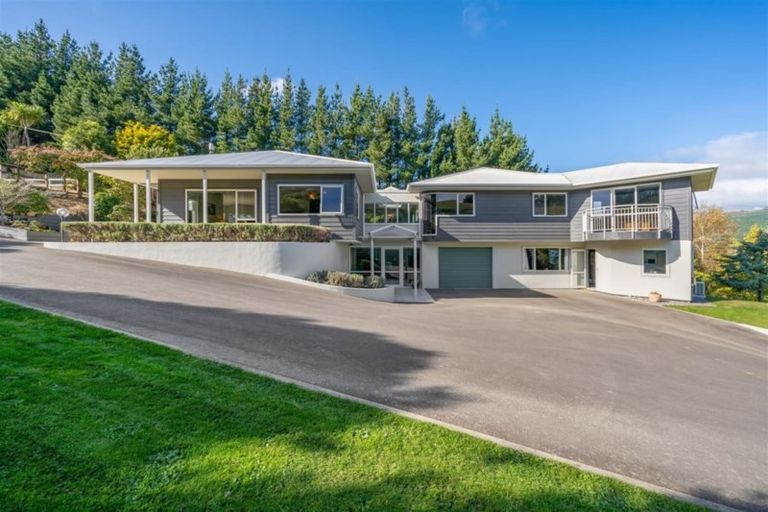 Photo of property in 37 Flightys Road, Judgeford, Porirua, 5381