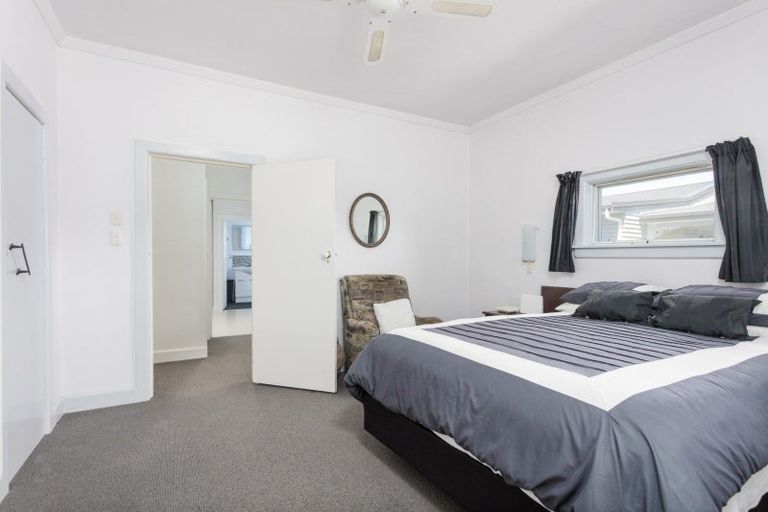 Photo of property in 33 Kelvin Street, Inner Kaiti, Gisborne, 4010