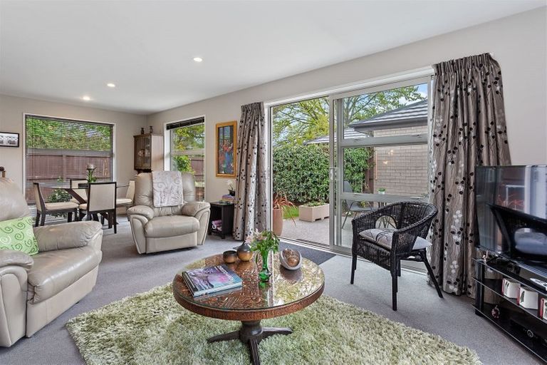 Photo of property in 31c Harris Crescent, Papanui, Christchurch, 8053