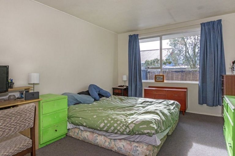Photo of property in 2/125 Geraldine Street, Edgeware, Christchurch, 8013