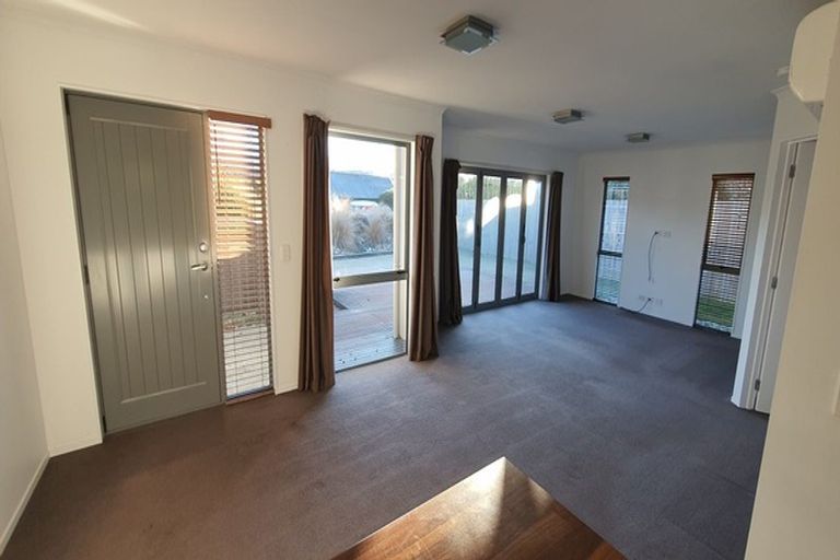 Photo of property in 13 Quill Street, Lake Hayes, Queenstown, 9304