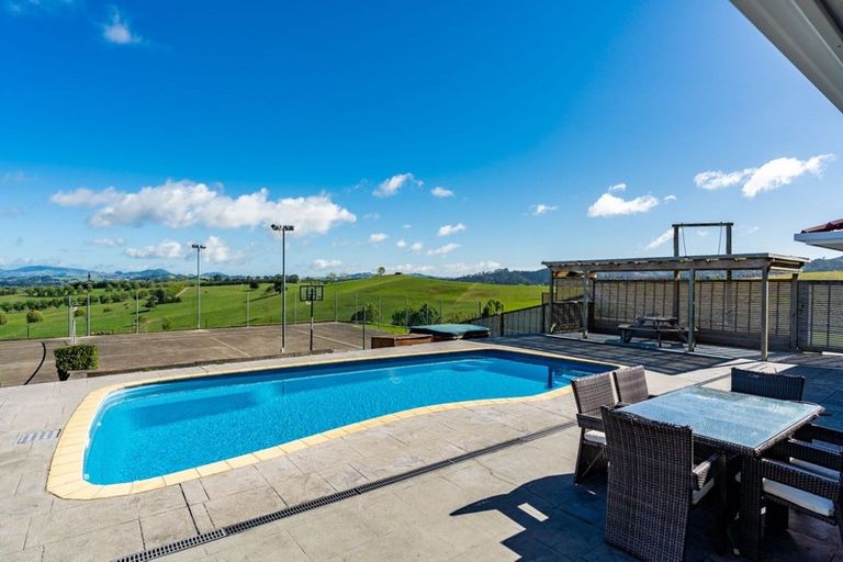 Photo of property in 168d Kokopu Block Road, Maungatapere, Whangarei, 0179