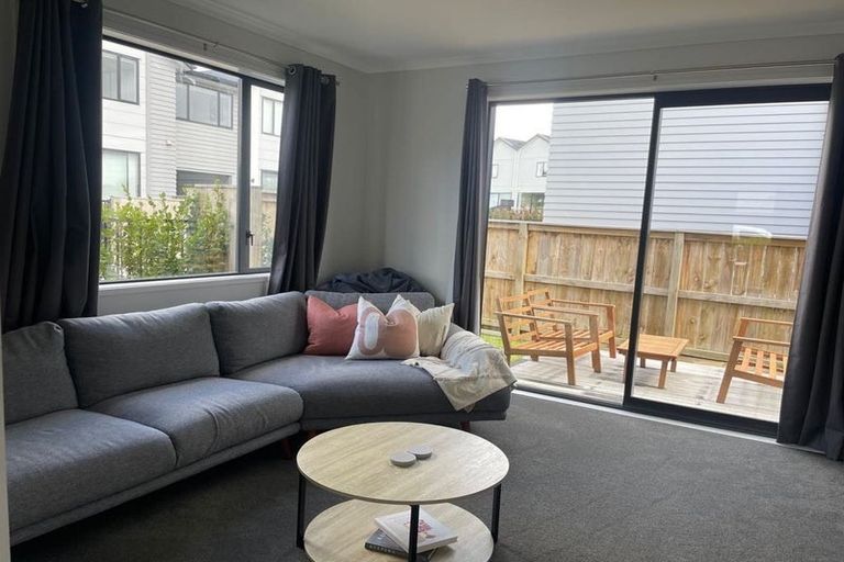 Photo of property in 23 Nellie Drive, Kumeu, 0810