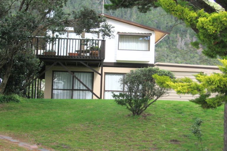 Photo of property in 6 Mcliver Place, Pauanui, Hikuai, 3579