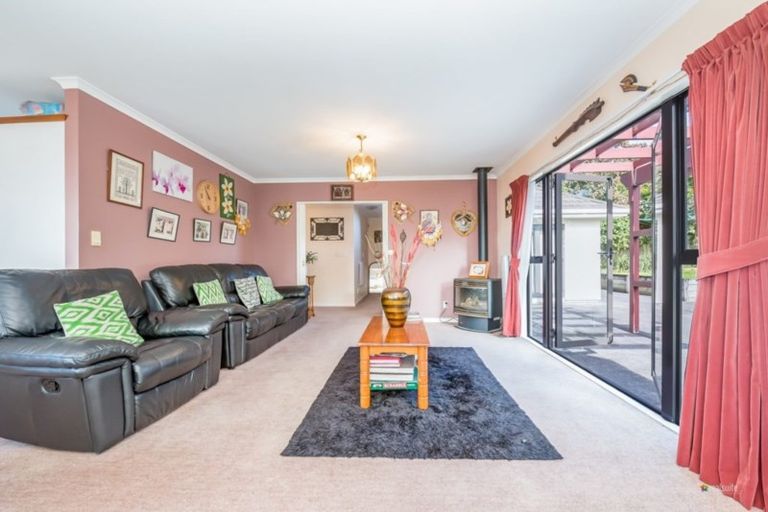 Photo of property in 26 Birkinshaw Grove, Riverstone Terraces, Upper Hutt, 5018