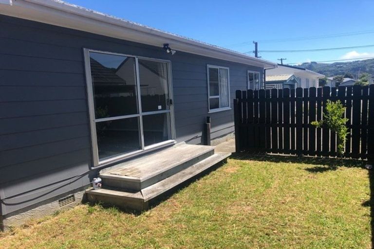 Photo of property in 1/14 Plunket Avenue, Petone, Lower Hutt, 5012