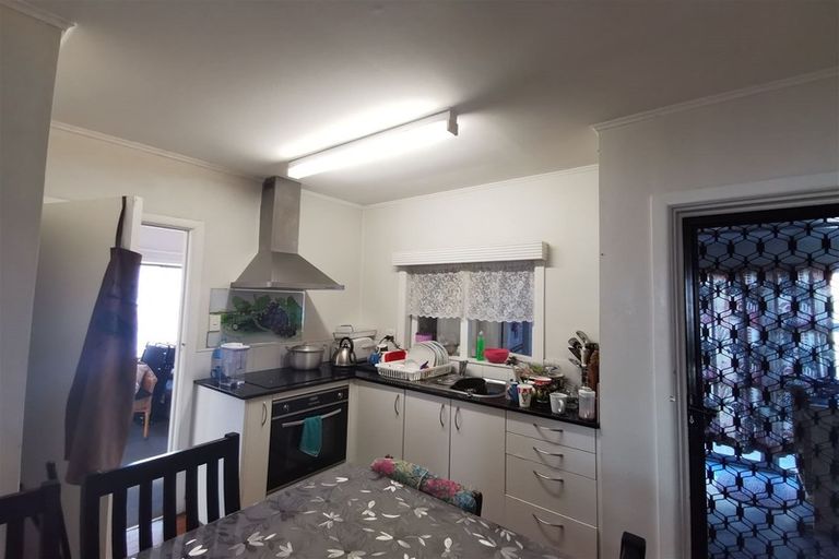 Photo of property in 132 Mount Wellington Highway, Mount Wellington, Auckland, 1060