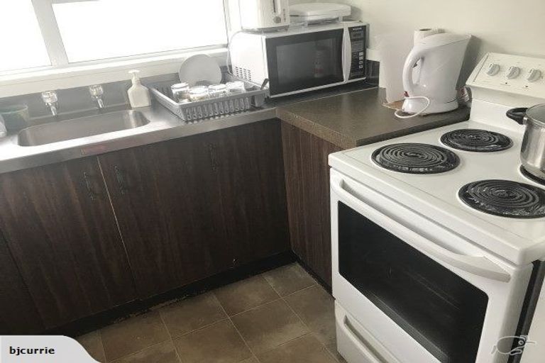 Photo of property in 718d Pioneer Highway, Takaro, Palmerston North, 4412