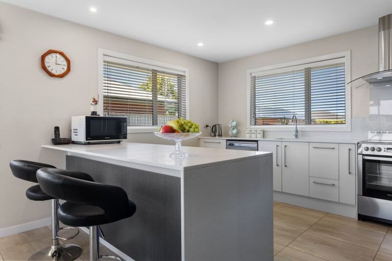 Photo of property in 1 Sequoia Way, Rangiora, 7400