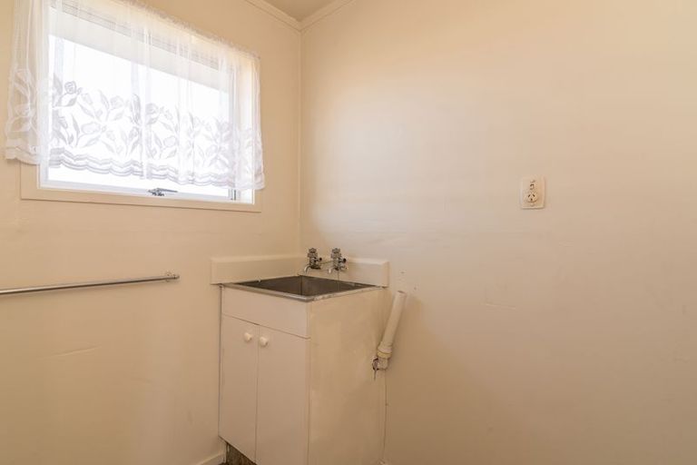 Photo of property in 21b Pohutukawa Drive, Owhata, Rotorua, 3010