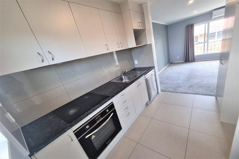 Photo of property in 3/45 Kingsway Avenue, Sandringham, Auckland, 1025