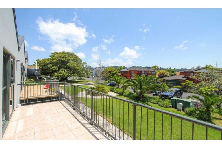 Photo of property in Norfolk Pines, 16/437b Albany Highway, Albany, Auckland, 0632