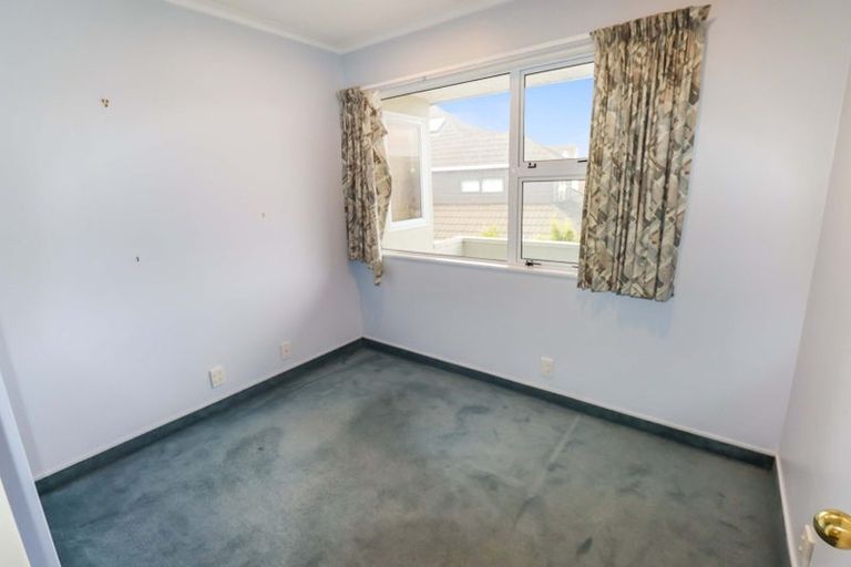 Photo of property in 9 Longmont Terrace, Churton Park, Wellington, 6037