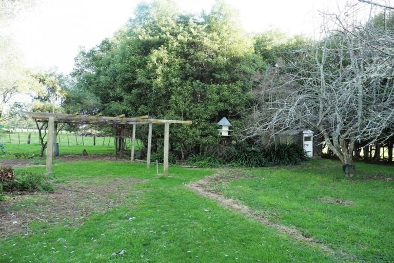 Photo of property in 264 Kimberley Road, Levin, 5571