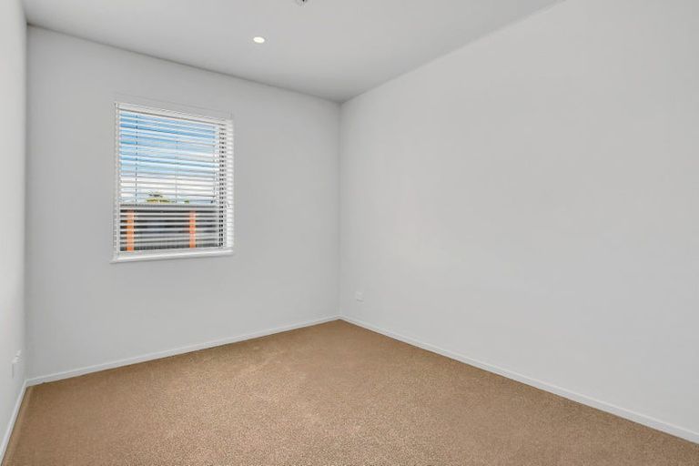 Photo of property in 101/25 Potter Avenue, Northcote, Auckland, 0627