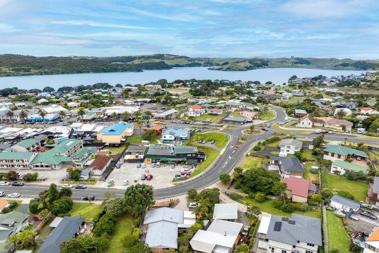 Photo of property in 4 Bankart Street, Raglan, 3225