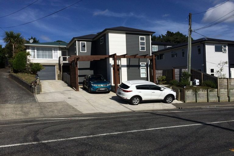 Photo of property in 116a Helston Road, Paparangi, Wellington, 6037
