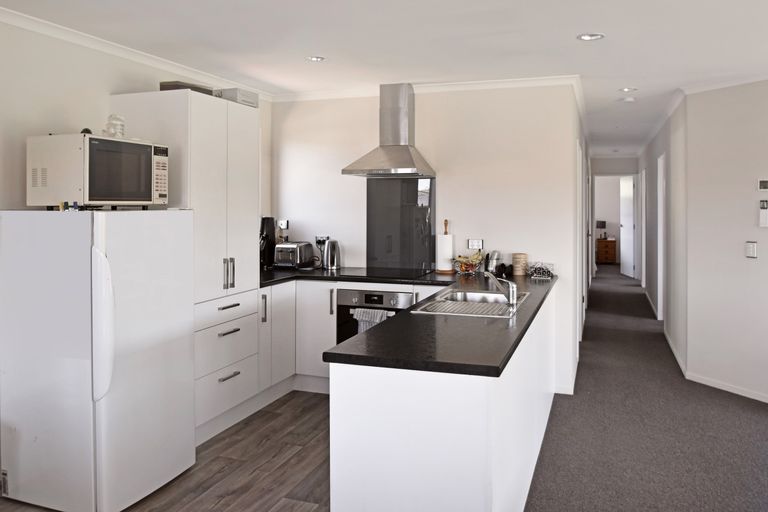 Photo of property in 73 Irishman Drive, Twizel, 7901