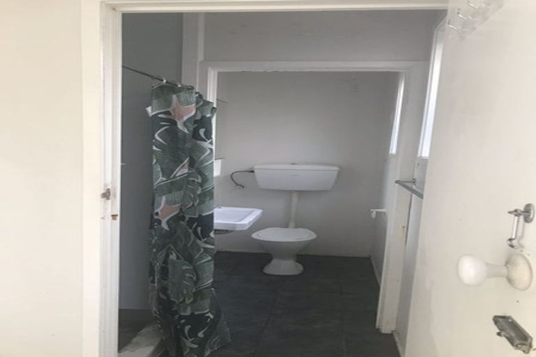 Photo of property in 301 Albany Highway, Rosedale, Auckland, 0632