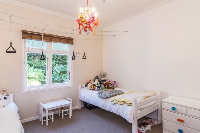 Photo of property in 38a Gavin Road, Raumati Beach, Paraparaumu, 5032