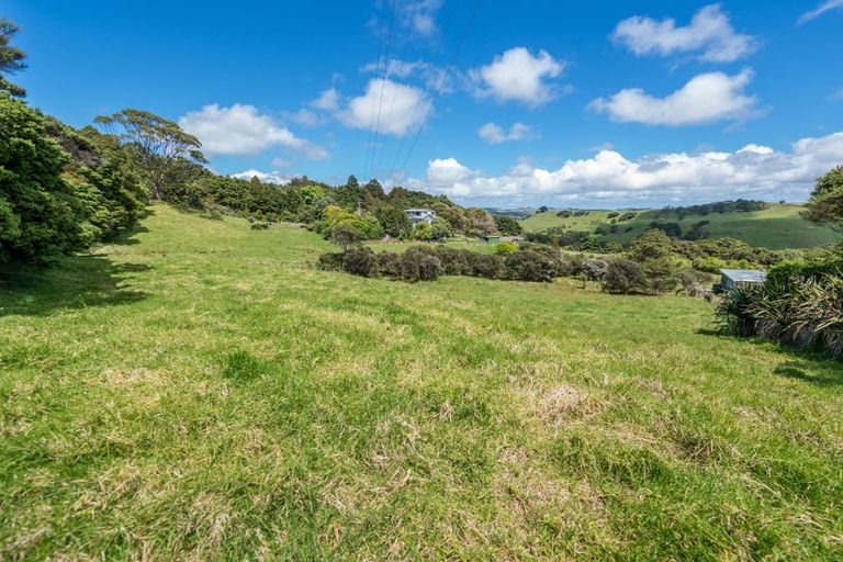 Photo of property in 129 Taylor Road, Waimauku, 0882