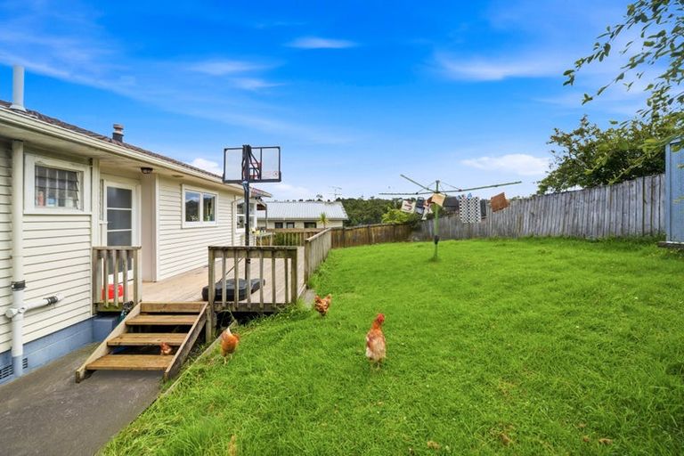 Photo of property in 112 Eskdale Road, Birkdale, Auckland, 0626