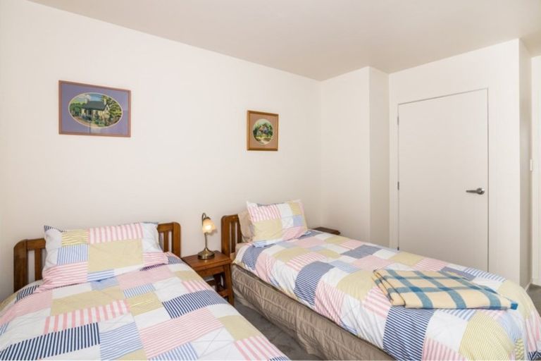 Photo of property in 1/142 Mapara Road, Acacia Bay, Taupo, 3385