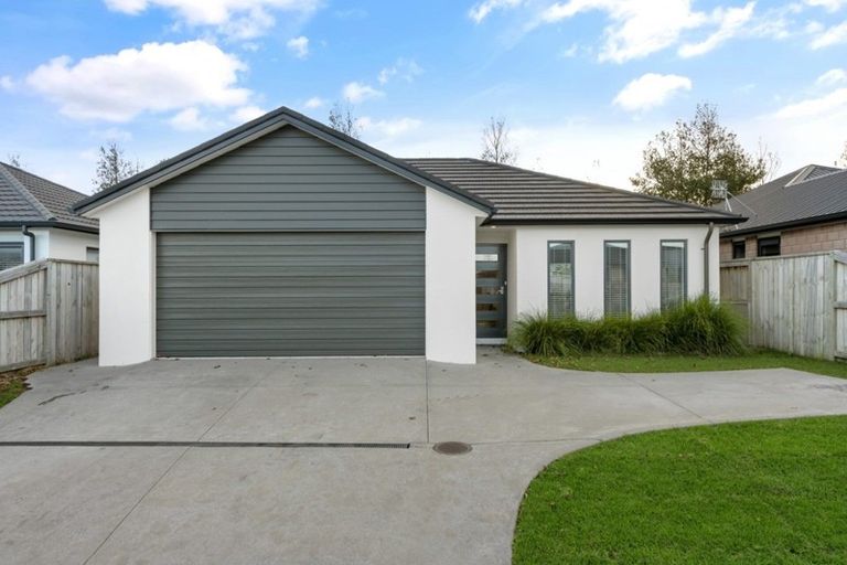 Photo of property in 48 Marion Crescent, Papamoa Beach, Papamoa, 3118
